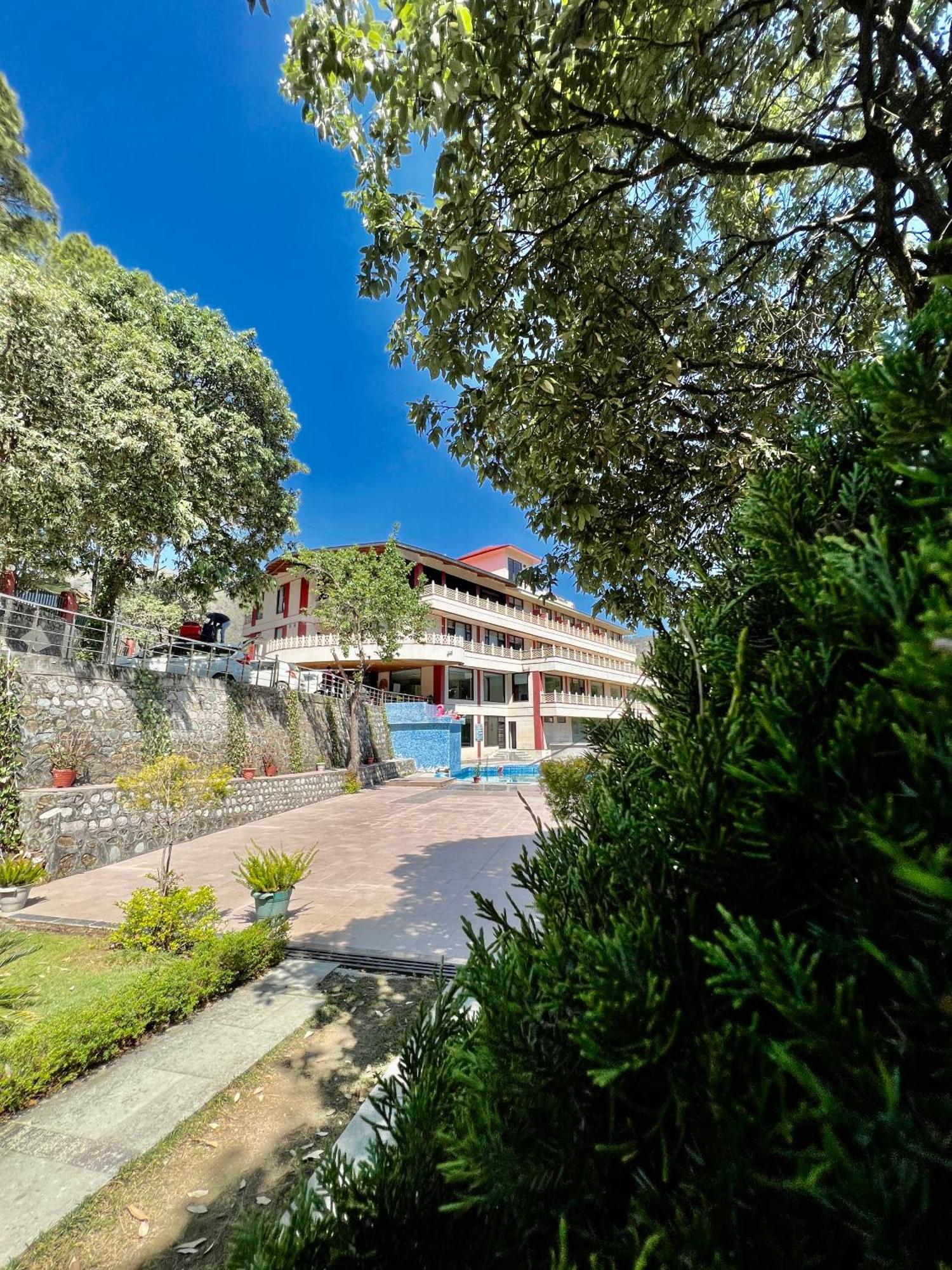 Sea Hawk - Luxury Hill Resort 4 Mins From Bhimtal Lake Exteriör bild
