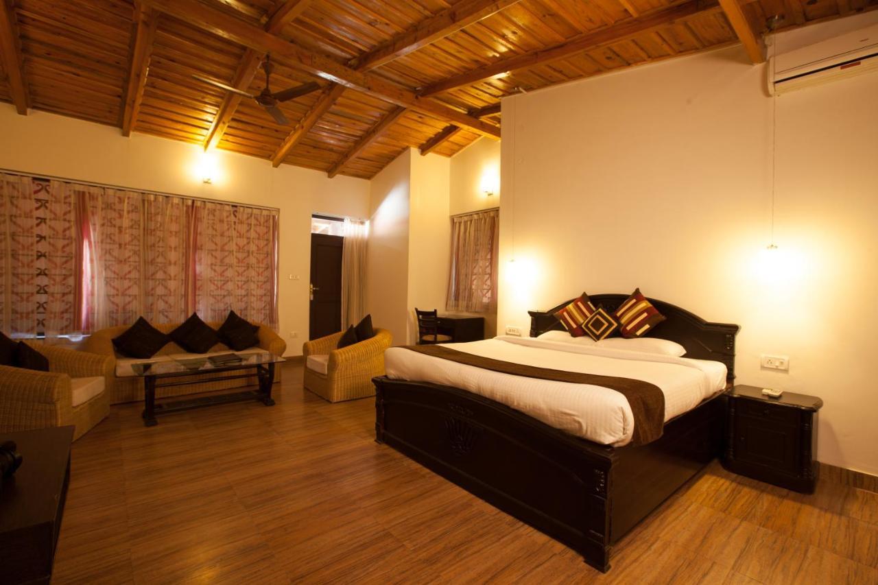 Sea Hawk - Luxury Hill Resort 4 Mins From Bhimtal Lake Exteriör bild