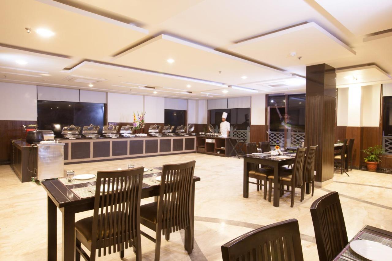 Sea Hawk - Luxury Hill Resort 4 Mins From Bhimtal Lake Exteriör bild